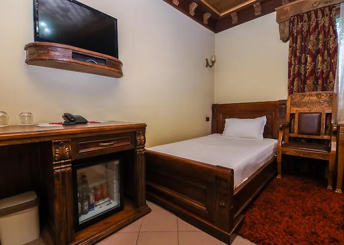 Brilant Antik Center 4* Tirana