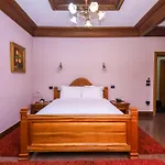 Brilant Antik Center Hotel Tirana