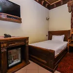 Brilant Antik Center 4* Tirana