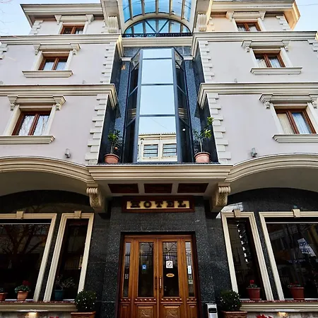 Hotel Brilant Antik Center Tirana